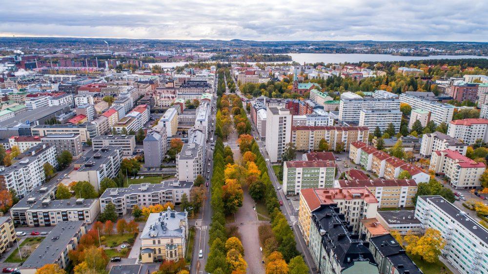 Ilmakuva syksyisestä Tampereesta.